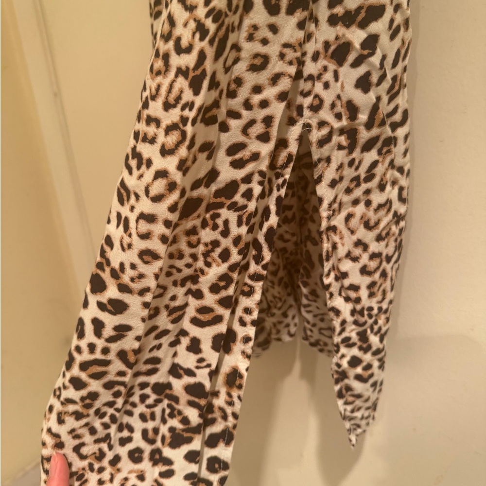 Chic Leopard Print Spaghetti Strap Midi Dress - image 4